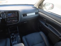 Mitsubishi Outlander  2.2 DI-D 