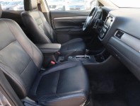 Mitsubishi Outlander  2.2 DI-D 