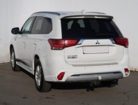 Mitsubishi Outlander  2.4 PHEV 