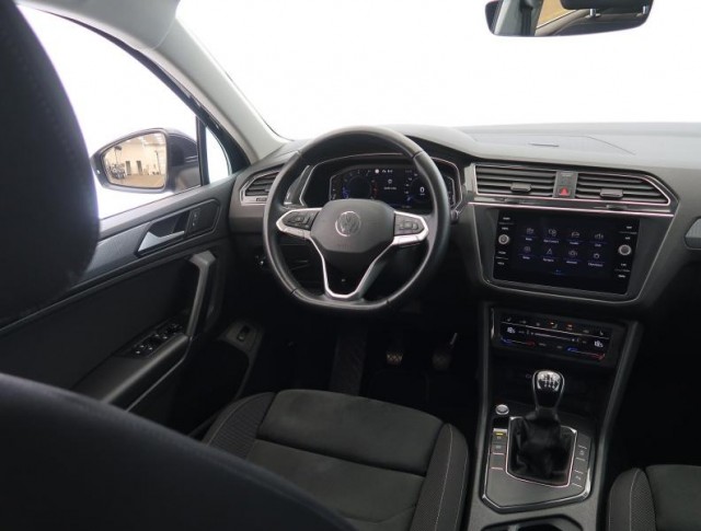 Volkswagen Tiguan  1.5 TSI 