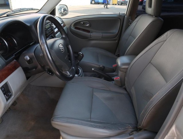 Suzuki Grand Vitara  2.0 HDI 110 