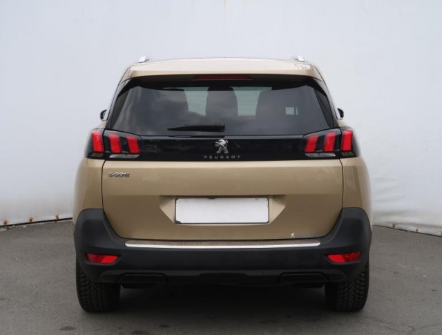 Peugeot 5008  1.6 BlueHDi 
