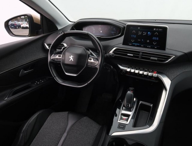 Peugeot 5008  1.6 BlueHDi 