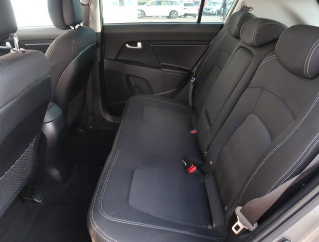 Kia Sportage  1.6 GDI 