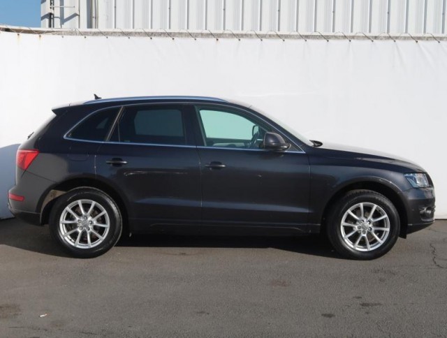 Audi Q5  2.0 TDI 