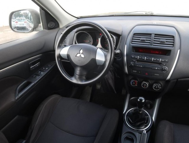 Mitsubishi ASX  1.8 DI-D MIVEC 