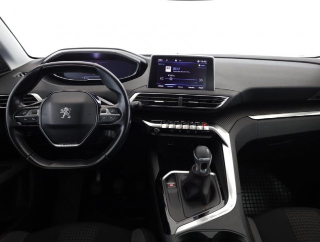 Peugeot 3008  1.2 PureTech 