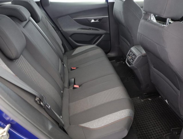 Peugeot 3008  1.2 PureTech 