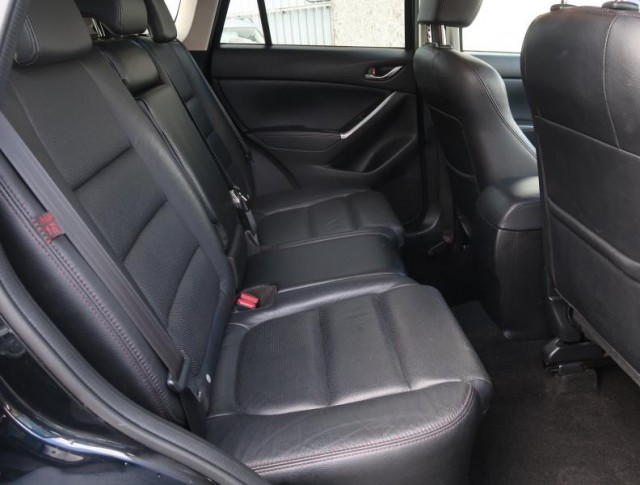 Mazda CX-5  2.5 Skyactiv-G Revolution