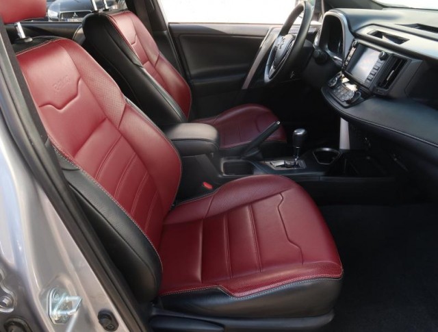 Toyota RAV 4  2.5 Hybrid Selection