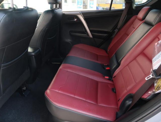 Toyota RAV 4  2.5 Hybrid Selection