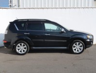 Mitsubishi Outlander  2.2 DI-D 