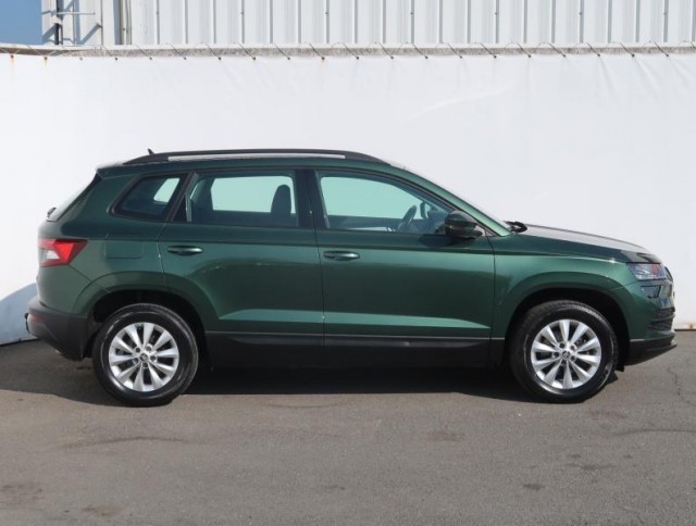 Škoda Karoq  1.0 TSI Ambition Plus