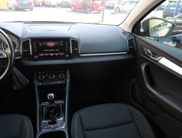 Škoda Karoq  1.0 TSI Ambition Plus