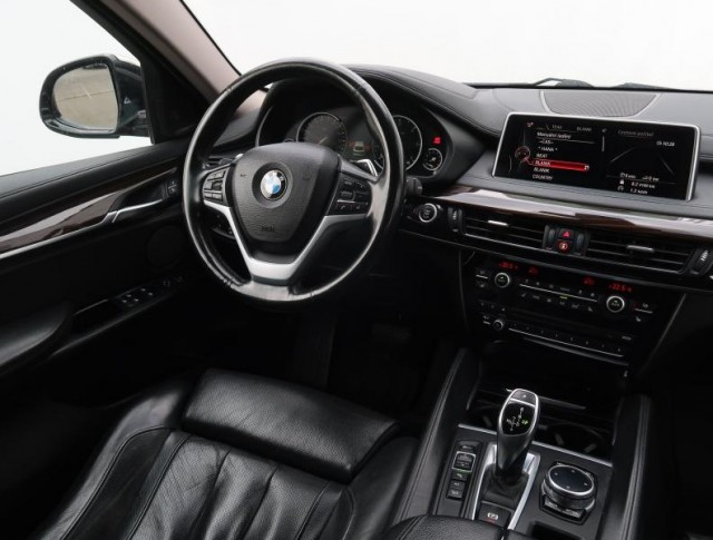 BMW X6  xDrive30d 