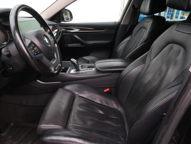 BMW X6  xDrive30d 
