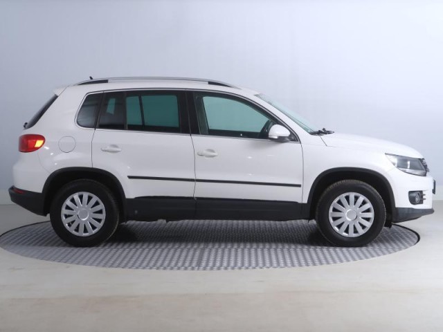 Volkswagen Tiguan  2.0 TDI 