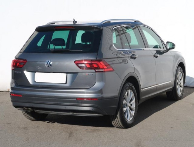 Volkswagen Tiguan  2.0 TDI Highline