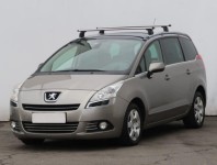 Peugeot 5008  2.0 HDI 