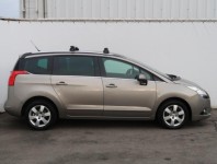 Peugeot 5008  2.0 HDI 