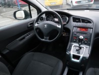 Peugeot 5008  2.0 HDI 