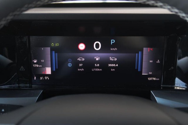 Opel Frontera  1.2 hybrid 