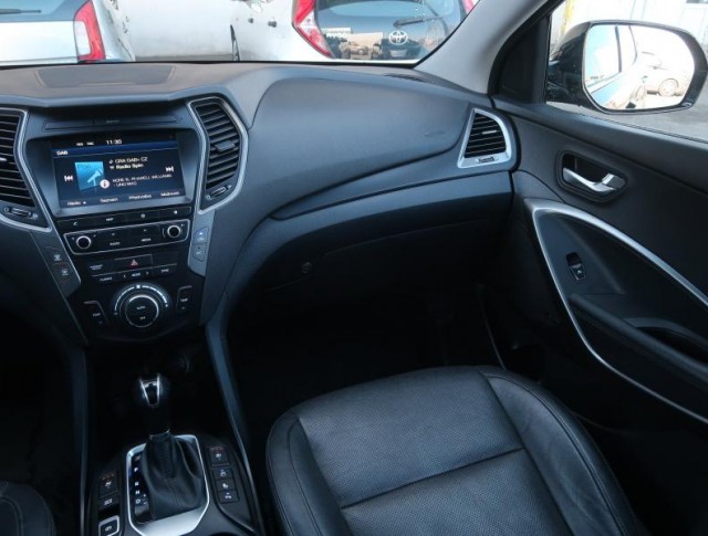 Hyundai Santa Fe  2.2 CRDi Blue 