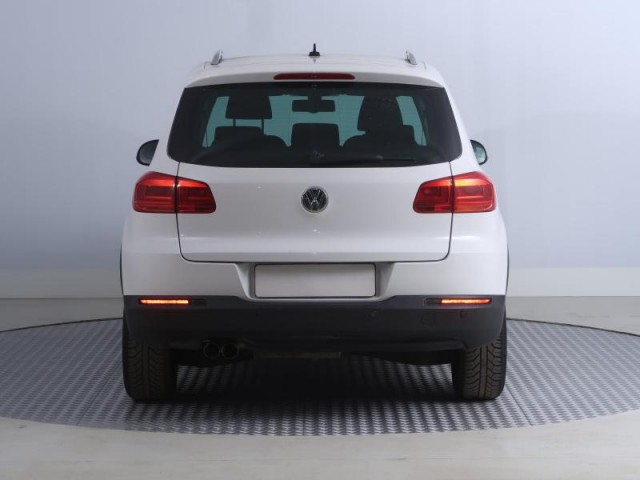 Volkswagen Tiguan  2.0 TDI 