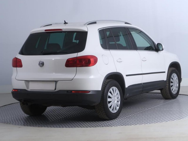Volkswagen Tiguan  2.0 TDI 
