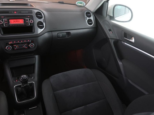 Volkswagen Tiguan  2.0 TDI 