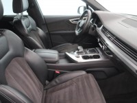 Audi Q7  3.0 TDI S-Line