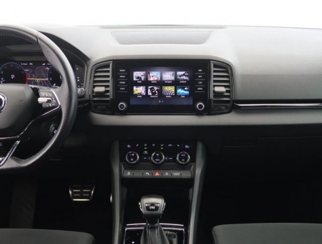 Škoda Karoq  1.5 TSI Sportline