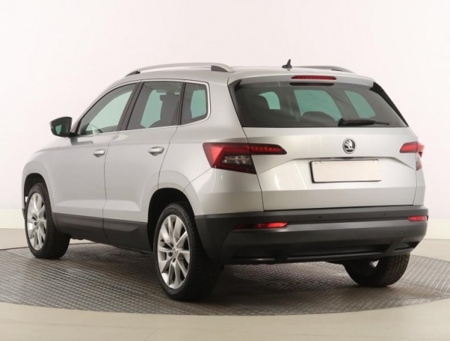 Škoda Karoq  1.0 TSI Ambition