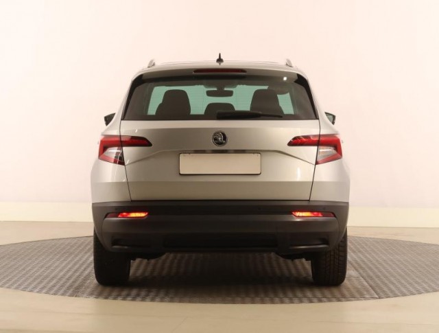 Škoda Karoq  1.0 TSI Ambition