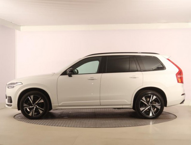 Volvo XC90  B5 AWD R-Design