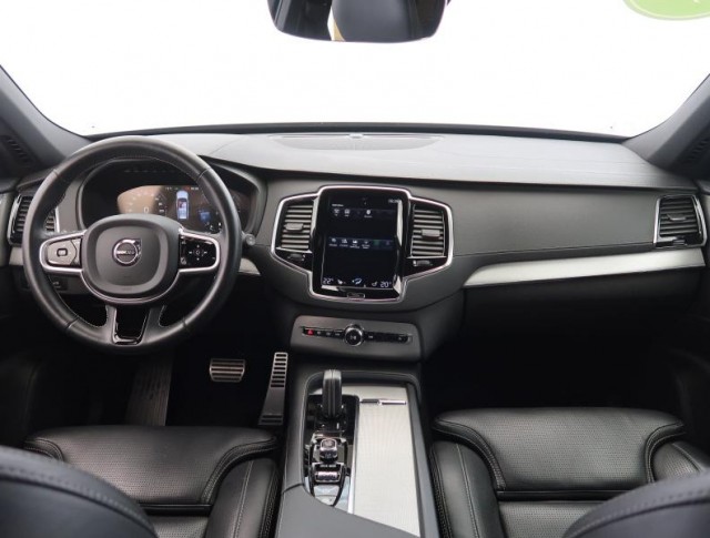 Volvo XC90  B5 AWD R-Design