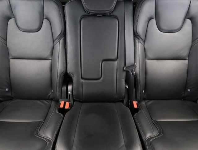 Volvo XC90  B5 AWD R-Design