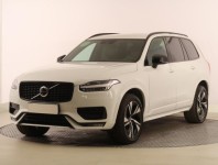 Volvo XC90  B5 AWD R-Design