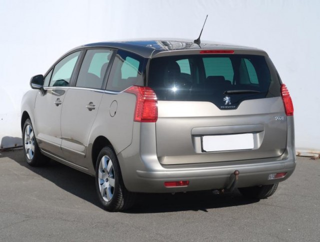 Peugeot 5008  PureTech 130 