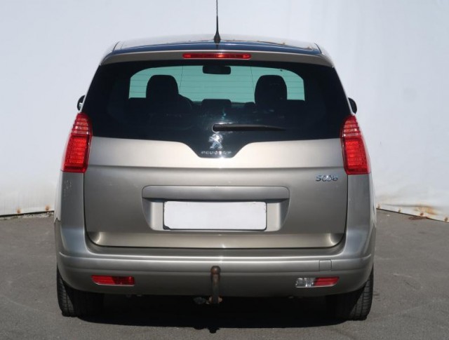 Peugeot 5008  PureTech 130 