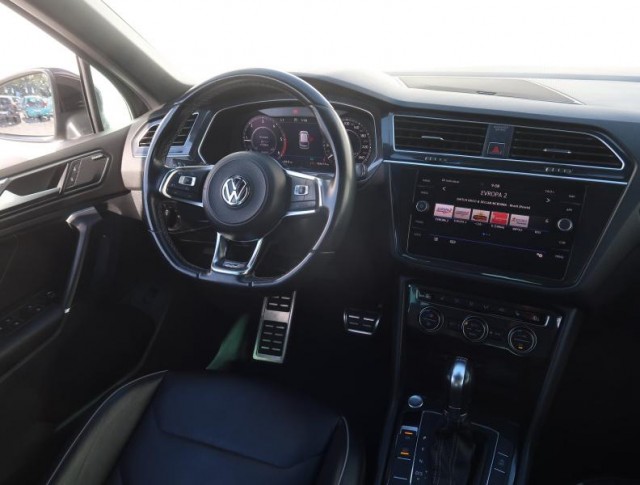Volkswagen Tiguan  2.0 TDI R-Line