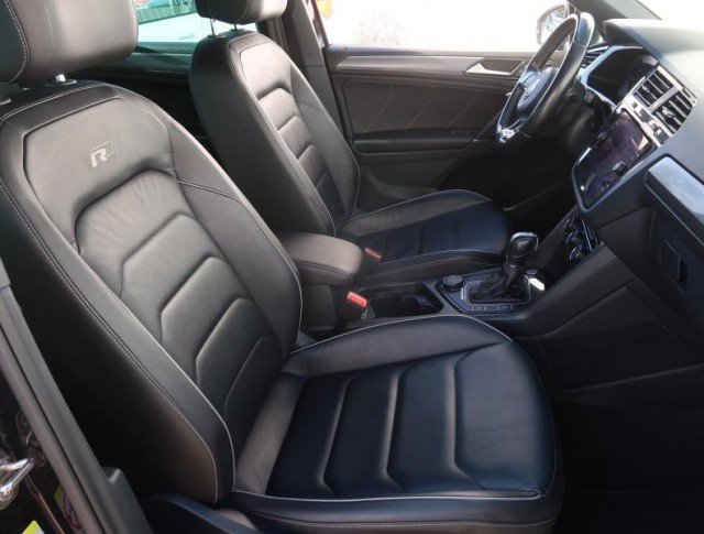 Volkswagen Tiguan  2.0 TDI R-Line