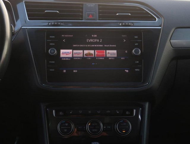 Volkswagen Tiguan  2.0 TDI R-Line