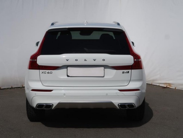 Volvo XC60  B4 AWD 