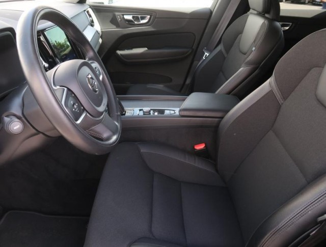 Volvo XC60  B4 AWD 
