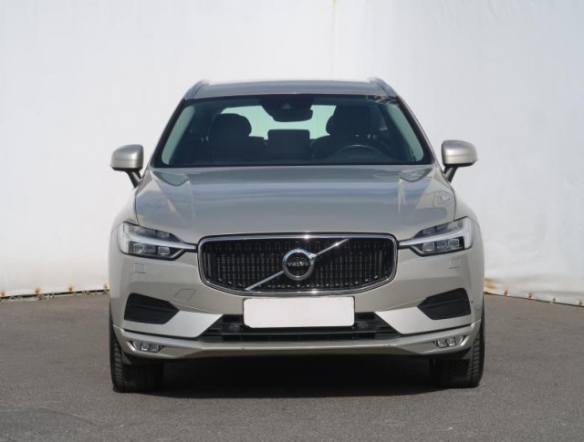Volvo XC60  D4 AWD Momentum