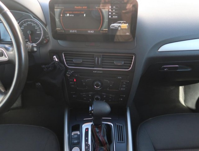 Audi Q5  2.0 TDI 