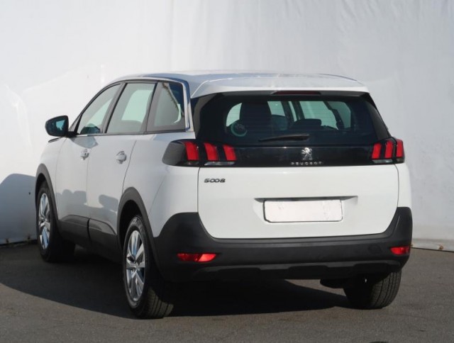 Peugeot 5008  PureTech 130 