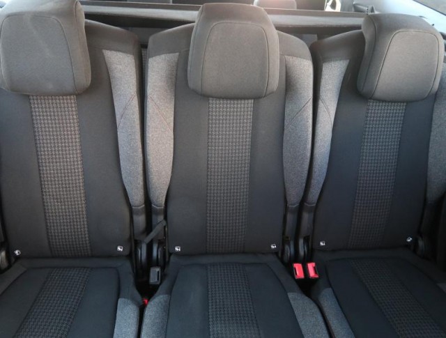 Peugeot 5008  PureTech 130 