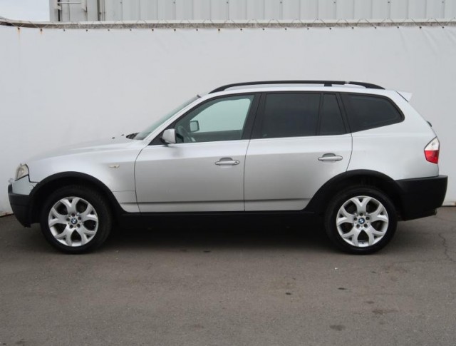 BMW X3  3.0i 